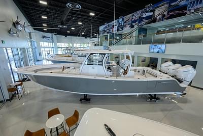 BOATZON | 2025 Sportsman Open 352 Center Console BOATZON | 2025 Sportsman Open 352 Center Console