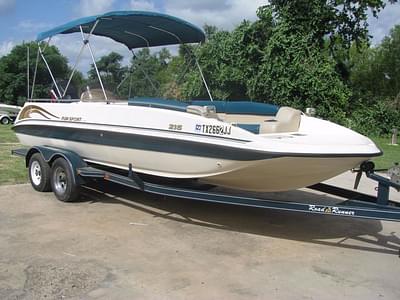 BOATZON | Sprint 215 Funsport DB 2000 BOATZON | Sprint 215 Funsport DB 2000