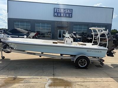BOATZON | Spyder FX19 2023