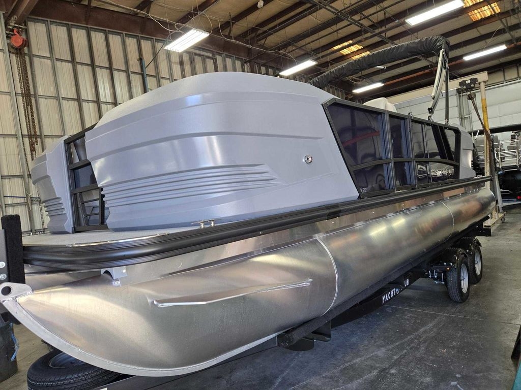 2025 Starcraft GX22R DH - Sold Boat