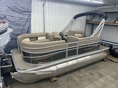 BOATZON | Starcraft Marine LX 18 R 2025