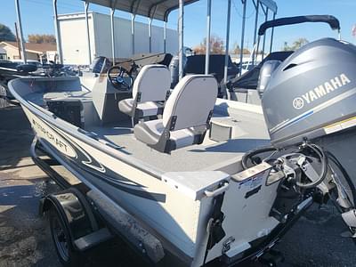BOATZON | Starcraft Marine Patriot 16 SC 2025 BOATZON | Starcraft Marine Patriot 16 SC 2025