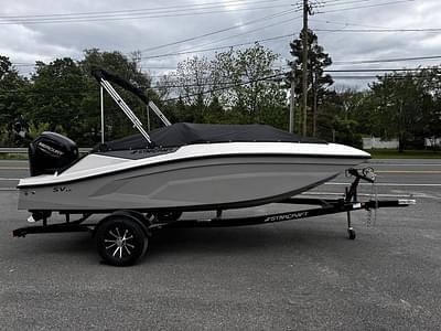BOATZON | Starcraft Marine SV OB 16 OB w90hp Deck Boat 2025 BOATZON | Starcraft Marine SV OB 16 OB w90hp Deck Boat 2025