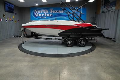 BOATZON | Starcraft Marine SVX IO 211 2025 BOATZON | Starcraft Marine SVX IO 211 2025