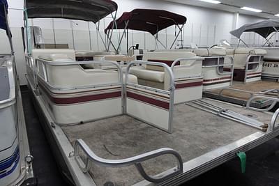 BOATZON | Starcraft STARDECK 240 CLASSIC 1997 BOATZON | Starcraft STARDECK 240 CLASSIC 1997