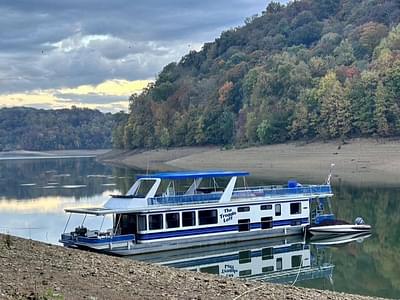 BOATZON | Stardust Cruisers 16x77 Houseboat 1998 BOATZON | Stardust Cruisers 16x77 Houseboat 1998