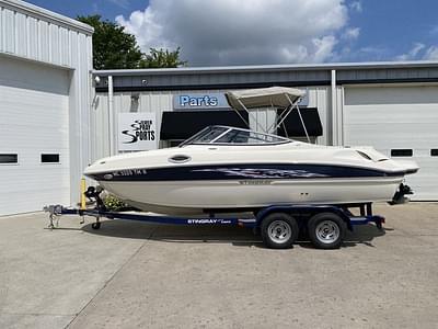 BOATZON | Stingray 215LR 2012