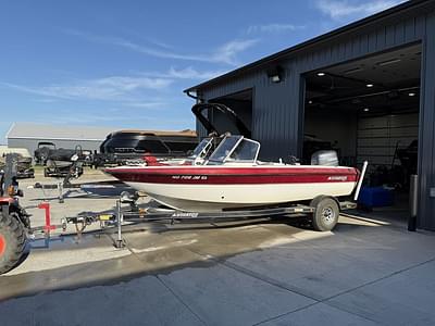 BOATZON | Stratos 386 XF 2004