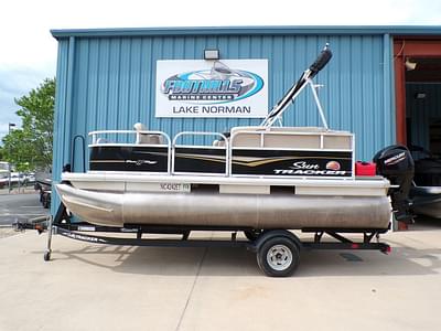 BOATZON | Sun Tracker Bass Buggy 16 DLX 2021