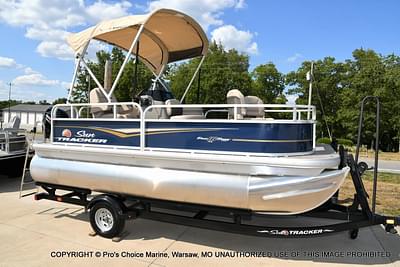 BOATZON | Sun Tracker Bass Buggy 16 XL Select w50HP CT 4 Stroke 2025