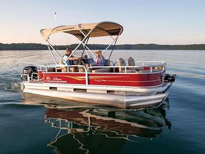 BOATZON | Sun Tracker Bass Buggy 18 DLX 2021