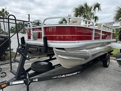 BOATZON | Sun Tracker Bass Buggy 18 DLX 2024