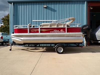 BOATZON | Sun Tracker Bass Buggy 18 DLX 2025 BOATZON | Sun Tracker Bass Buggy 18 DLX 2025