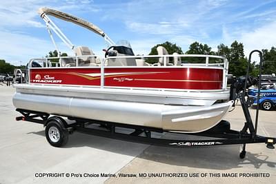 BOATZON | Sun Tracker Bass Buggy 18 DLX w60HP CT 4 Stroke 2025