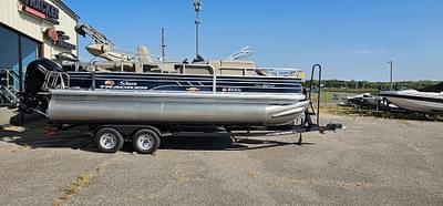 BOATZON | Sun Tracker FB20 DLX 2023