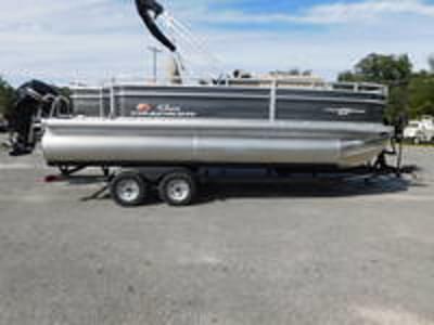 BOATZON | Sun Tracker Fishin Barge 20 DLX 2024