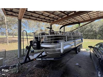 BOATZON | Sun Tracker Fishin Barge 20 DLX BOATZON | Sun Tracker Fishin Barge 20 DLX