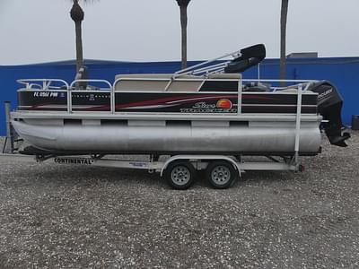 BOATZON | Sun Tracker Fishin Barge 22 DLX 2013