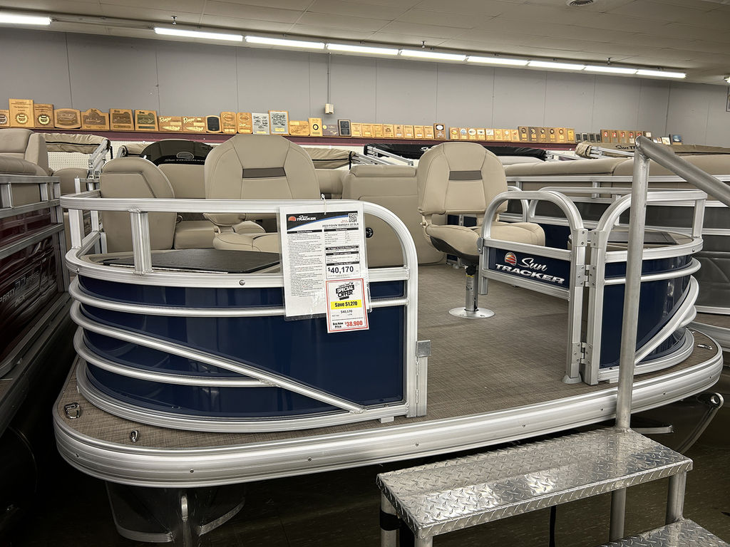 2023 Sun Tracker Fishin Barge 22 DLX - Sold Boat