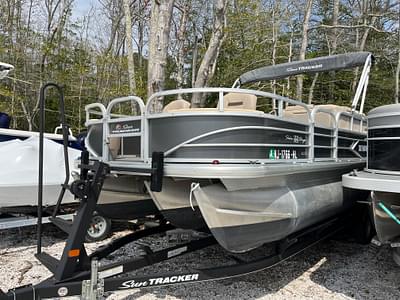 BOATZON | Sun Tracker Fishing Barge 22 2018 BOATZON | Sun Tracker Fishing Barge 22 2018
