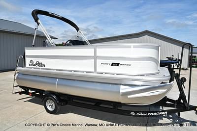 BOATZON | Sun Tracker Party Barge 16 2026 BOATZON | Sun Tracker Party Barge 16 2026