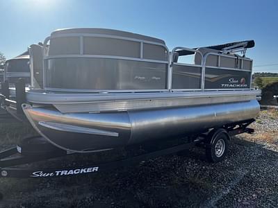 BOATZON | Sun Tracker Party Barge 16 DLX 2025