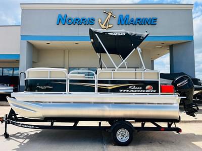 BOATZON | 2025 Sun Tracker Party Barge 16 DLX BOATZON | 2025 Sun Tracker Party Barge 16 DLX