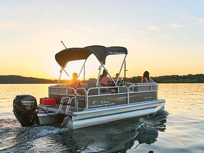 BOATZON | Sun Tracker Party Barge 16 DLX 2026