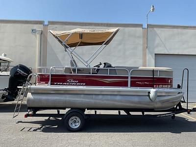 BOATZON | Sun Tracker Party Barge 18 DLX 2024 BOATZON | Sun Tracker Party Barge 18 DLX 2024