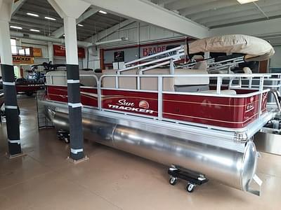 BOATZON | Sun Tracker Party Barge 18 DLX 2025 BOATZON | Sun Tracker Party Barge 18 DLX 2025