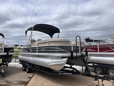BOATZON | Sun Tracker PARTY BARGE 20 DLX 2019 BOATZON | Sun Tracker PARTY BARGE 20 DLX 2019