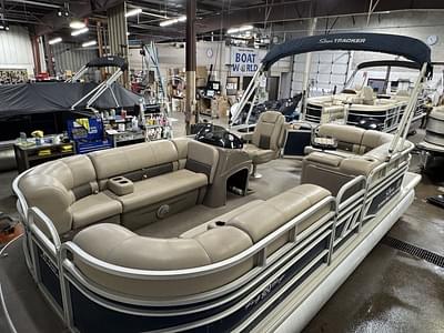 BOATZON | Sun Tracker Party Barge 20 DLX 2020