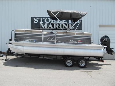 BOATZON | 2021 Sun Tracker Party Barge 20 DLX BOATZON | 2021 Sun Tracker Party Barge 20 DLX