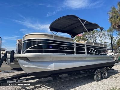 BOATZON | Sun Tracker Party Barge 22 DLX 2020