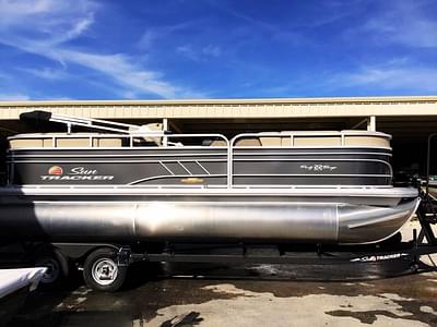 BOATZON | Sun Tracker Party Barge 22 RF DLX 2023 BOATZON | Sun Tracker Party Barge 22 RF DLX 2023