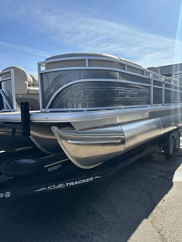 BOATZON | Sun Tracker Party Barge 22XP3 2024