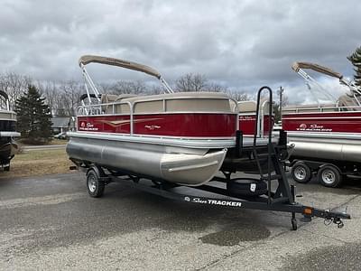 BOATZON | Sun Tracker PB 18 DLX 2025 BOATZON | Sun Tracker PB 18 DLX 2025