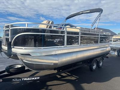 BOATZON | Sun Tracker SF 20 DLX 2025