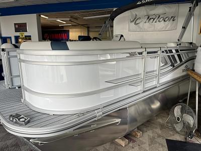 BOATZON | 2025 SunCatcher Select 16C BOATZON | 2025 SunCatcher Select 16C