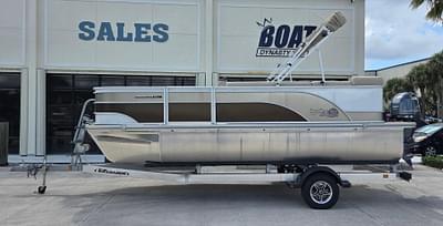 BOATZON | 2024 SunCatcher Select 20FC BOATZON | 2024 SunCatcher Select 20FC