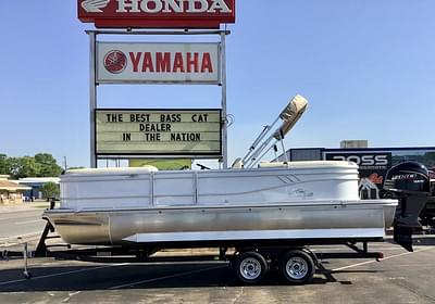 BOATZON | SunCatcher Select 322RC 2025 BOATZON | SunCatcher Select 322RC 2025