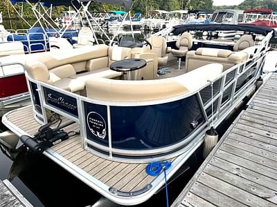 BOATZON | SunChaser 20 Fish 2023