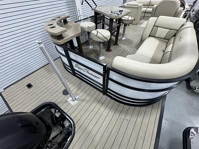 BOATZON | SunChaser 8525 Entertainer 2019