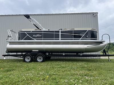 BOATZON | SunChaser Geneva 22 LR PSB PTS Triple w Trailer 2024