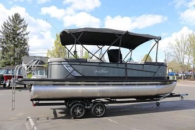 BOATZON | SunChaser Geneva Cruise 22 LR PSB Pontoon 2025