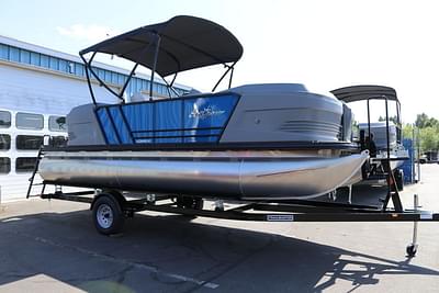 BOATZON | SunChaser Lucerne 20 LR DH 2025