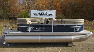BOATZON | SunChaser Vista 18 LR 2025 BOATZON | SunChaser Vista 18 LR 2025