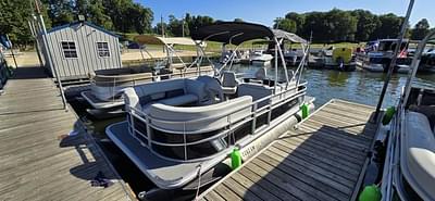 BOATZON | SunChaser Vista 20 Fish 2024