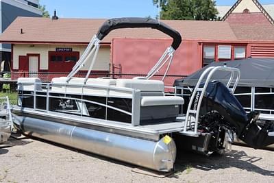 BOATZON | 2024 SunChaser VISTA 20CRB BOATZON | 2024 SunChaser VISTA 20CRB