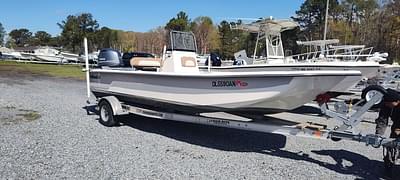 BOATZON | Sundance B22 CCR 2021